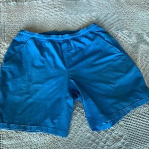 Lululemon athletica mens short. XL. 7-8” inseam